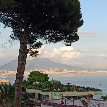 Monocamera Con Terrazzogiardino -Studette -Zona Panoramica Posillipo Nápoles Exterior foto
