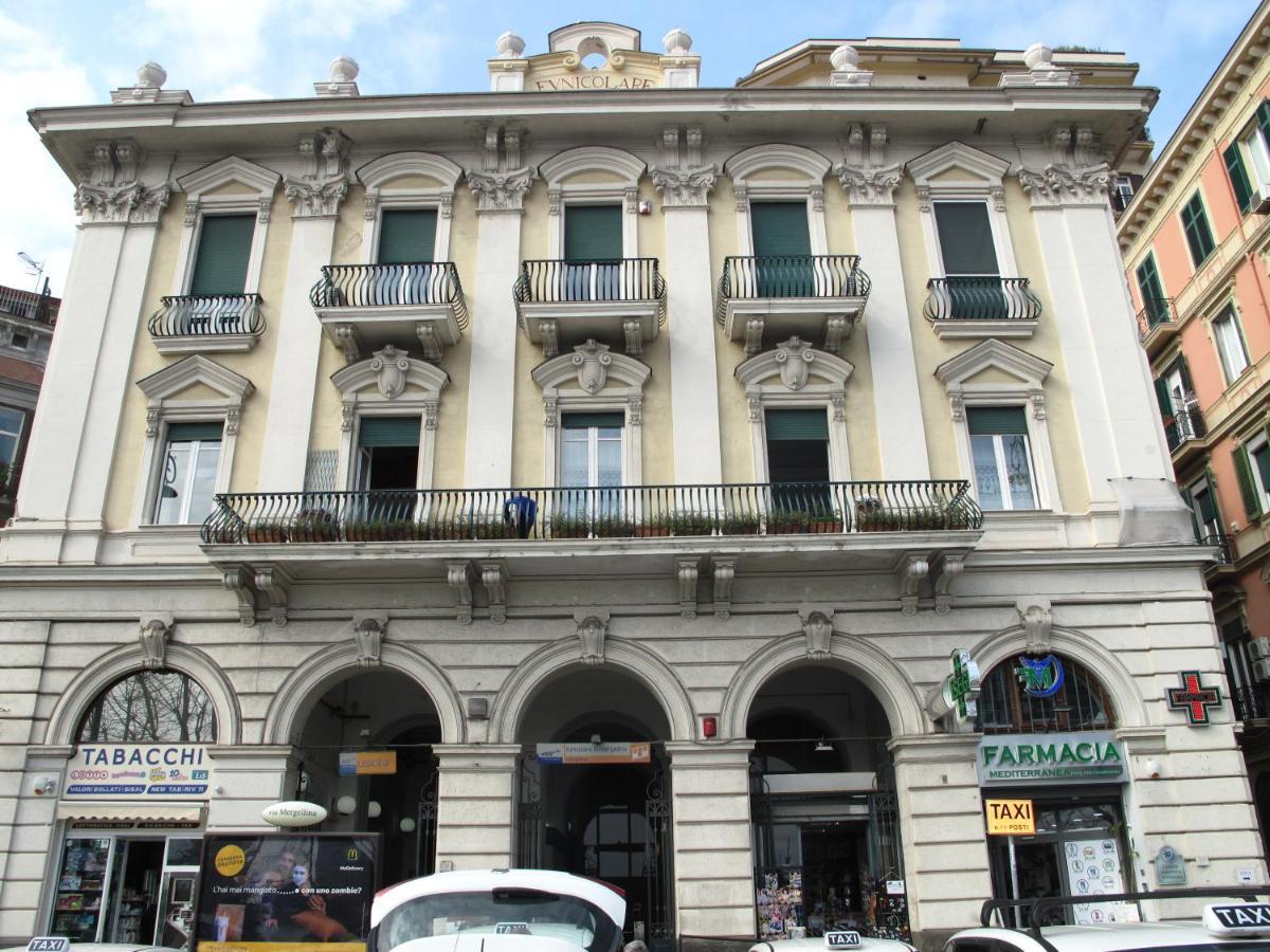 Monocamera Con Terrazzogiardino -Studette -Zona Panoramica Posillipo Nápoles Exterior foto